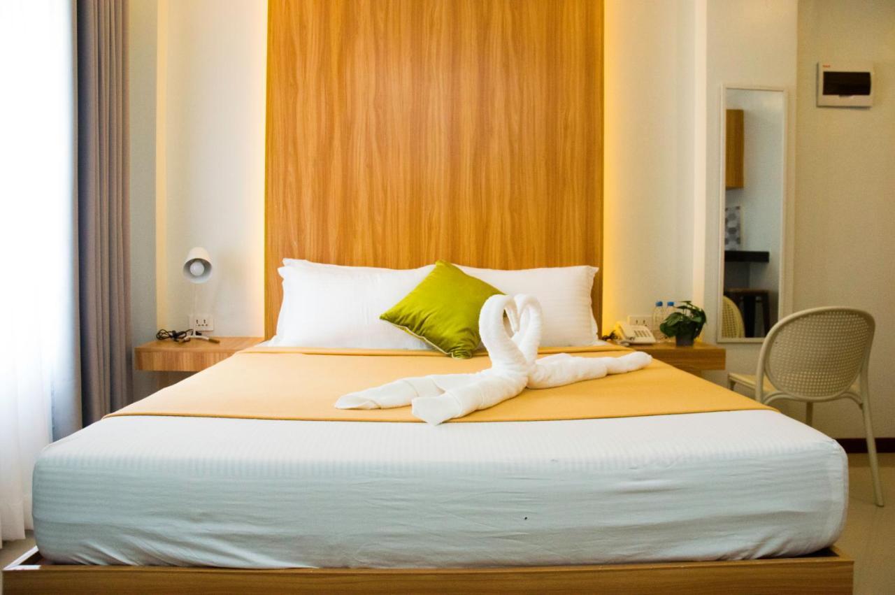 Elti Suites By Bluebookers Angeles Exterior foto
